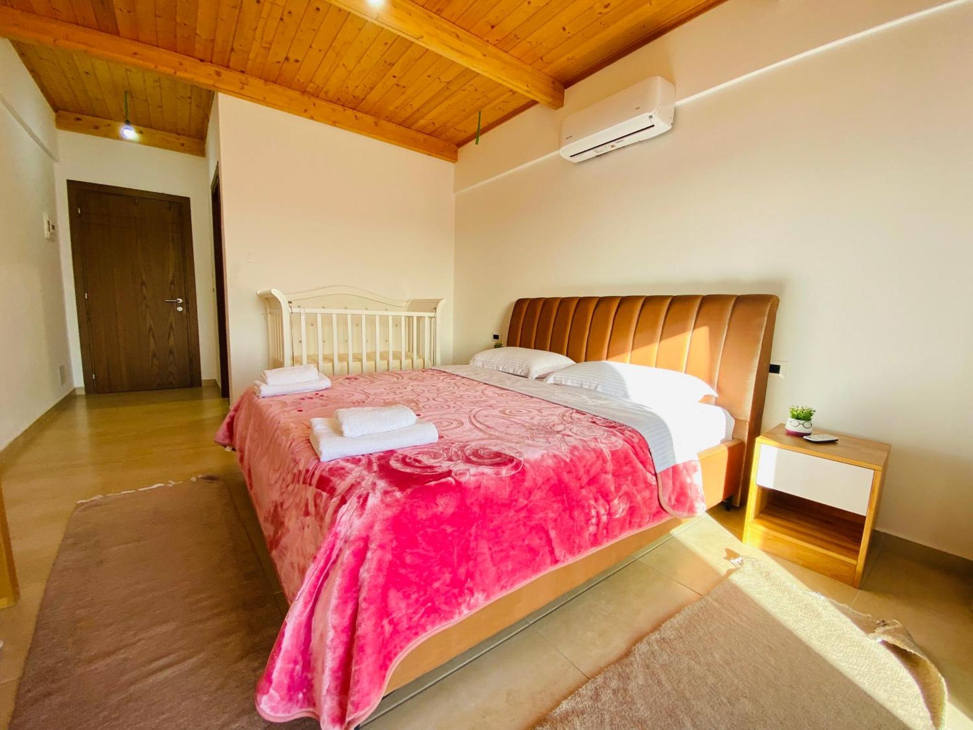 Lahuta E Vjeter Agroturizem Hotel Lac Ngoại thất bức ảnh